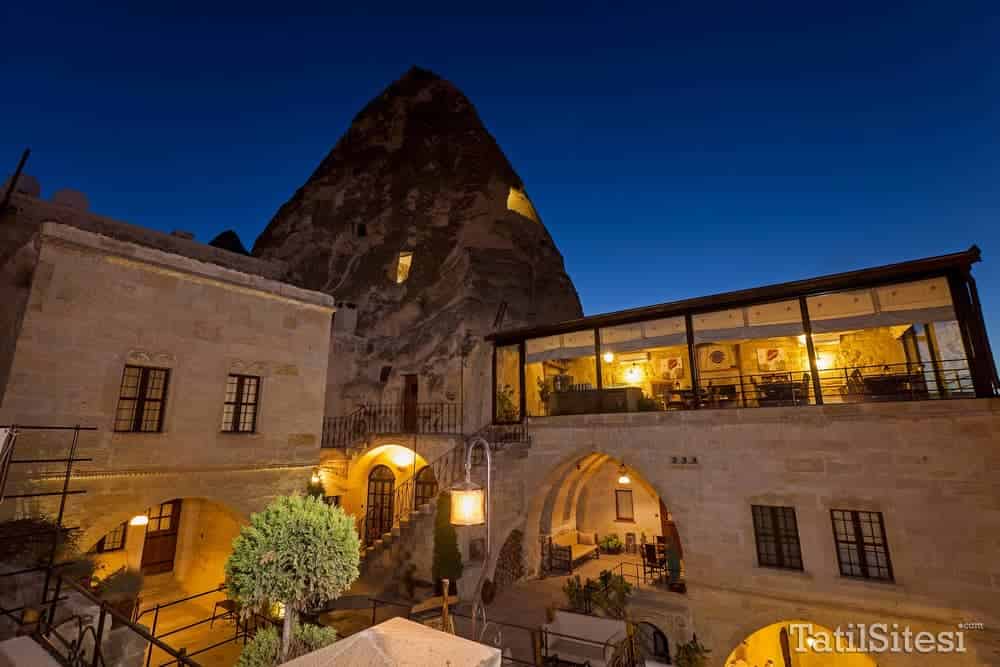 Mithra Cave Hotel